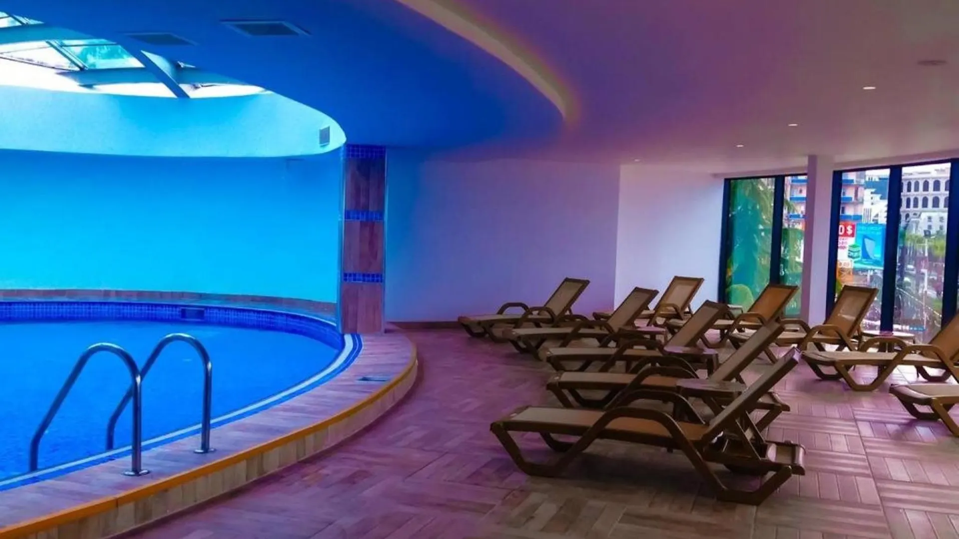 Delux Sea View Aparthotel In Orbi City Batumi Apartment