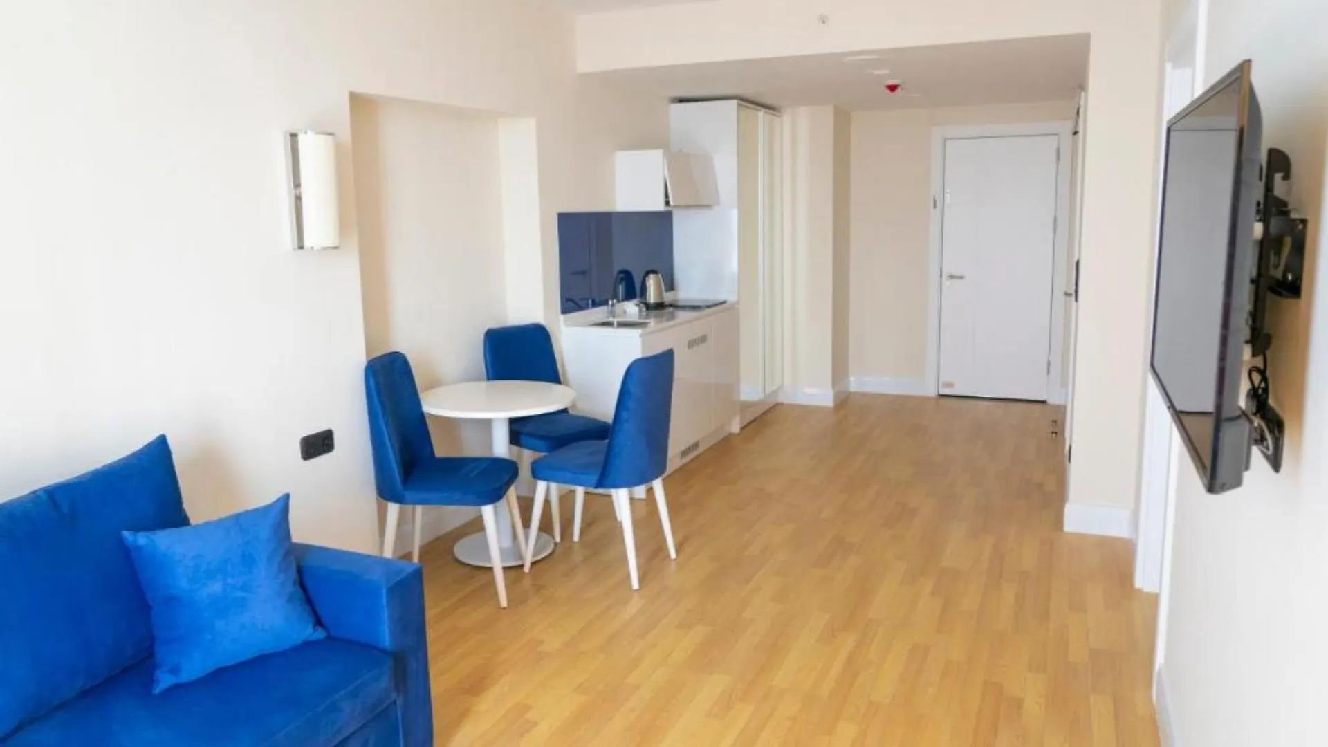 Delux Sea View Aparthotel In Orbi City Batumi Apartment
