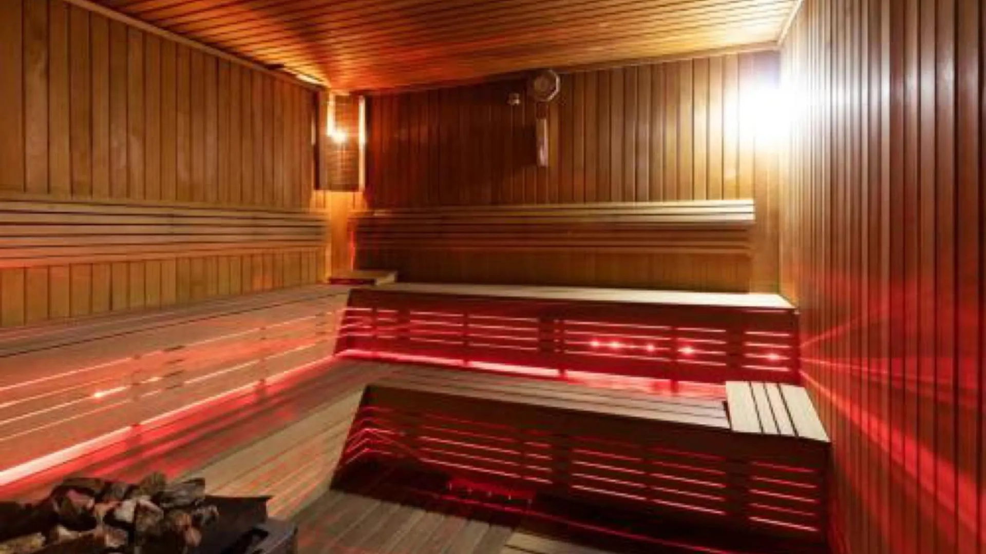 Delux Sea View Aparthotel In Orbi City Batumi 0*,  Georgia