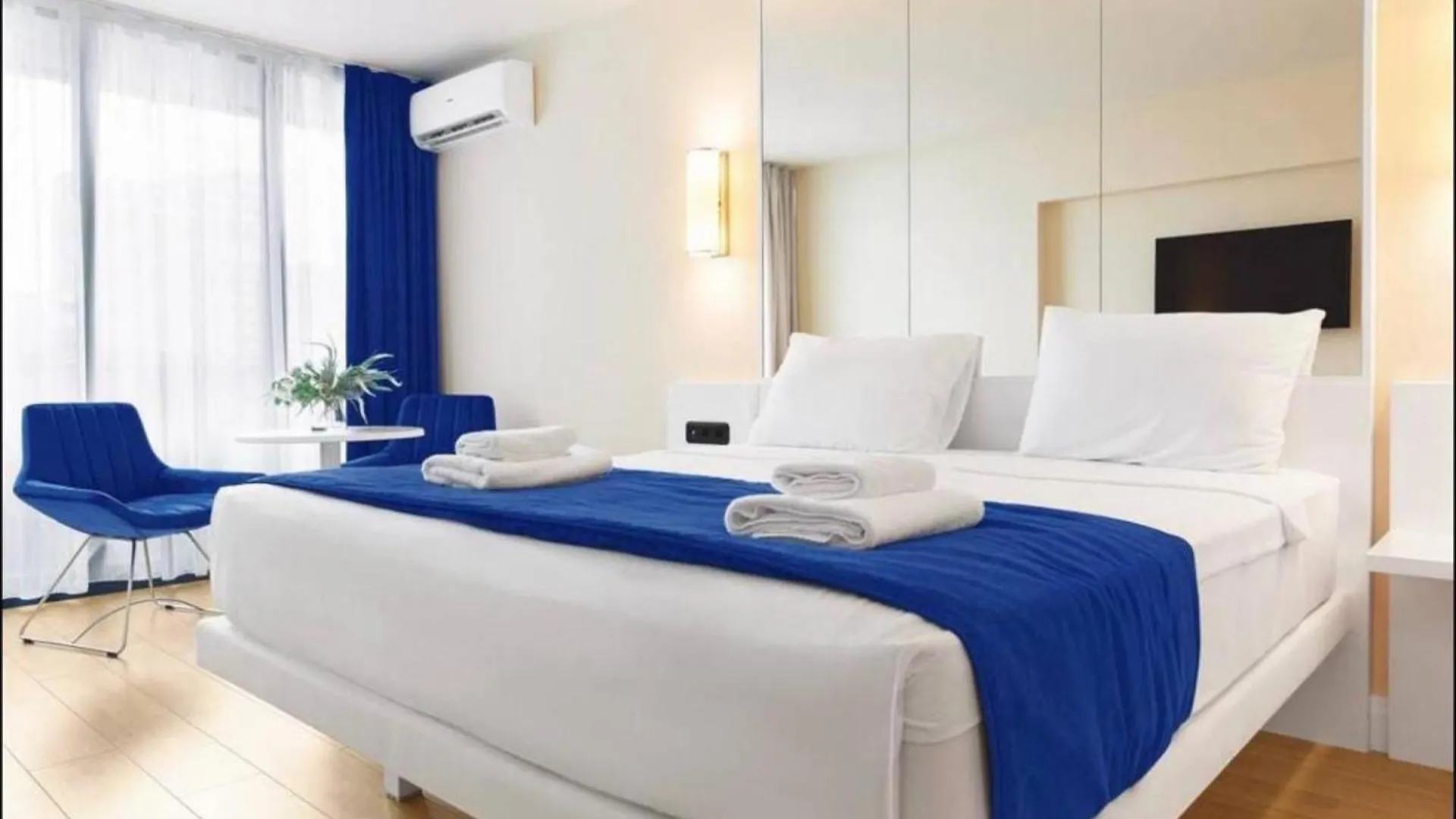 Delux Sea View Aparthotel In Orbi City Batumi 0*,  Georgia